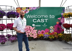 Assaf Golan of Danziger presenting a new variety in the Amore series. This series was introduced in 2017 and at Danziger, they are continuesly adding new varieties and improving the existing varieties.